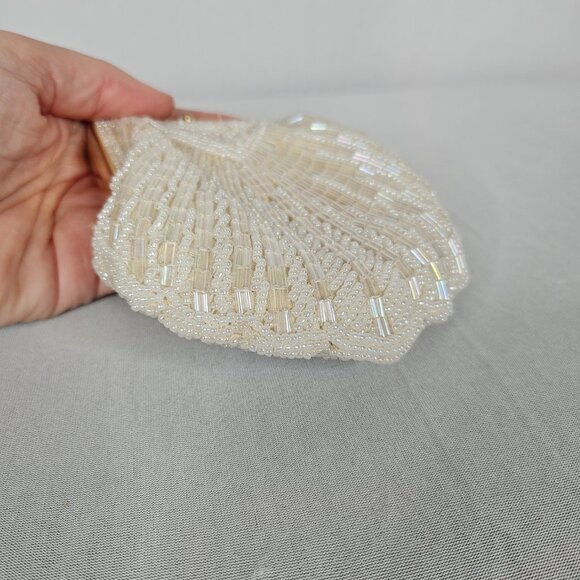 Beaded Seashell Design Vintage Clutch Purse - Picture 5 of 13